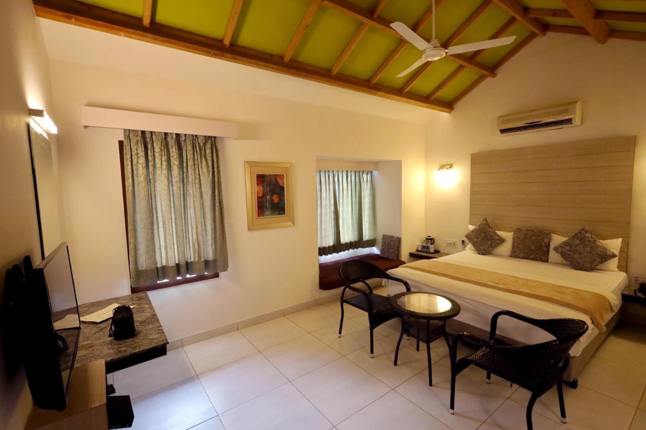Deluxe Room,1315718863:JPEG